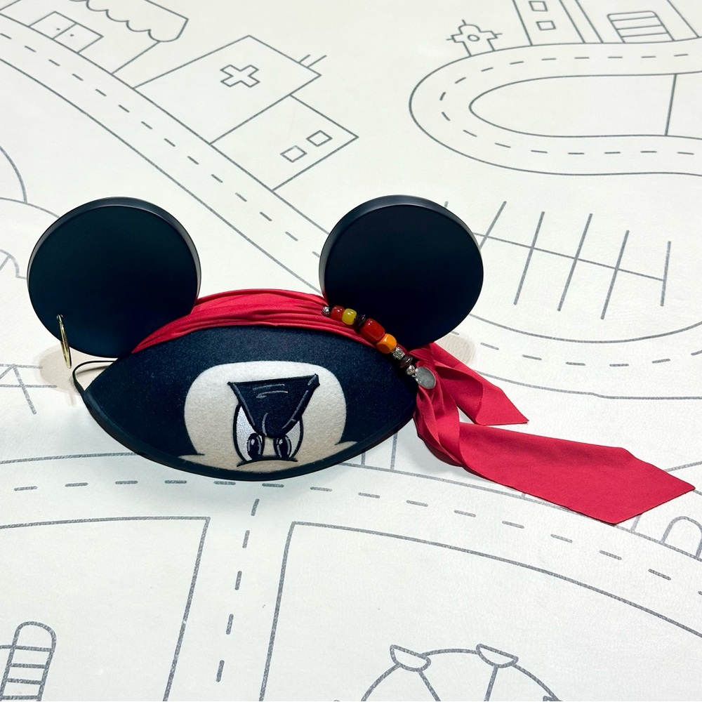 Disney Pirates of the Caribbean Mickey Mouse Jack Sparrow Ears